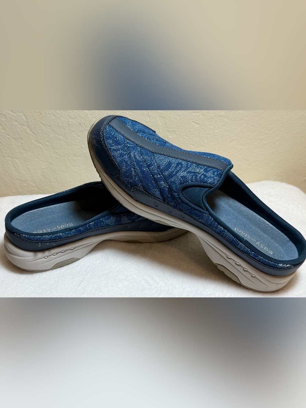 Easy Spirit Travel Time Clog - Blue Metallic - Size 7 1/2 - NWOT - Picture 6 of 6